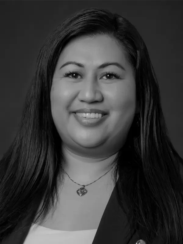 Professional headshot of Hanna Casili